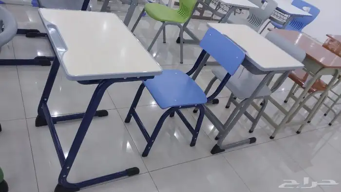 طاولات و كراسي مدارس و روضات اطفال 0