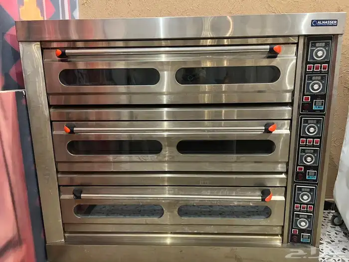 فرن نضيف بحاله ممتازة 2