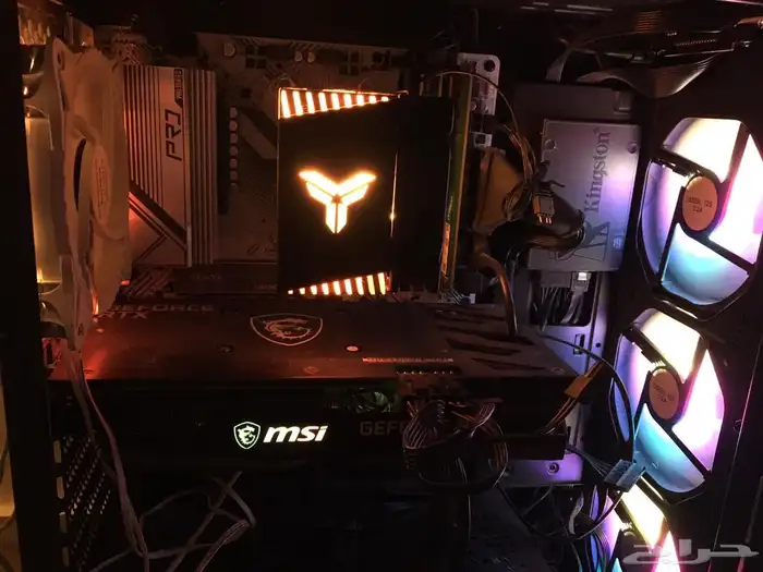للبيع PC مع كامل الإكسسوارات 3