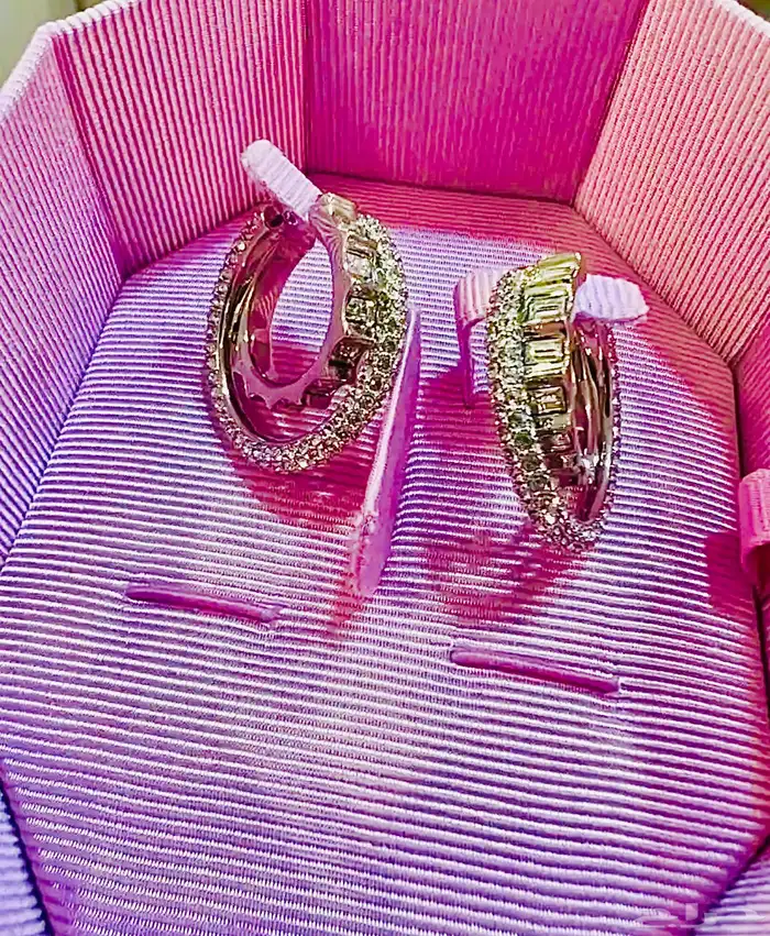 سوارفسكي اصليه قطعه شبه الماس تنفع كهديه Swarovski 0