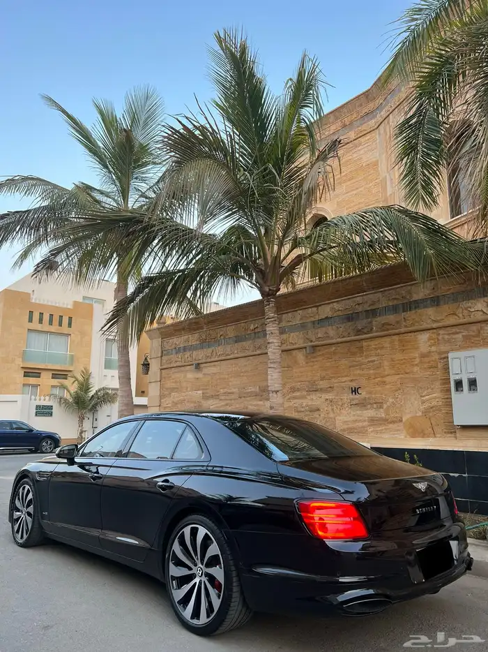 بنتلي فلاينج سبير 2021 4