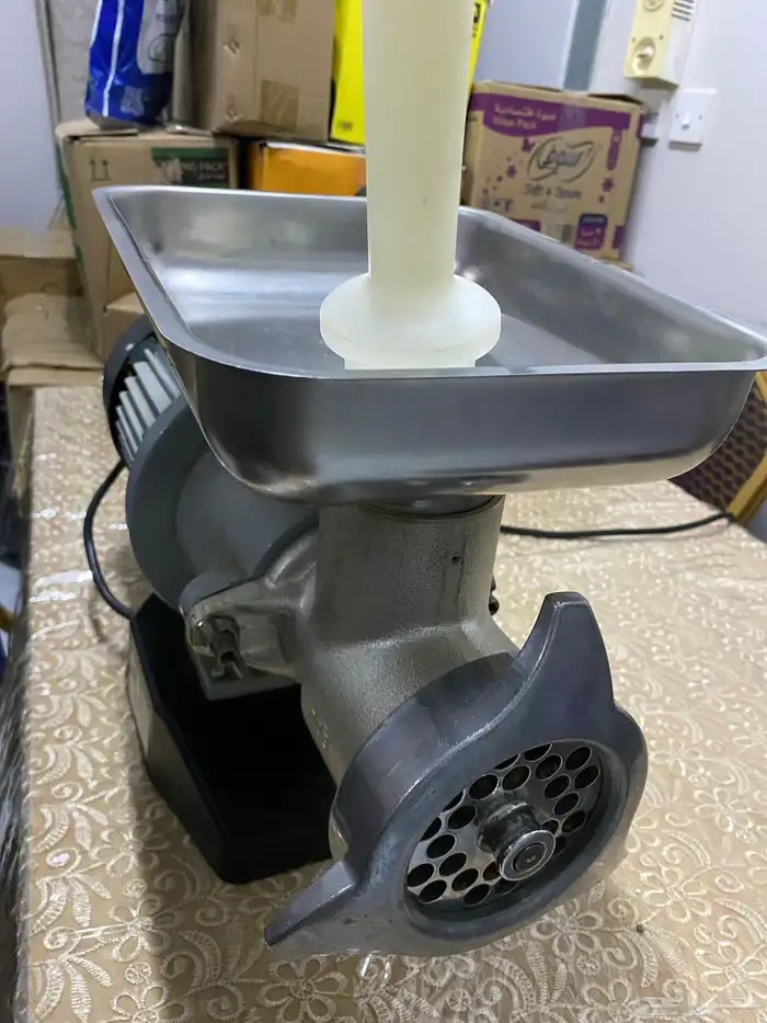 فرامة لحم ايطالي 1