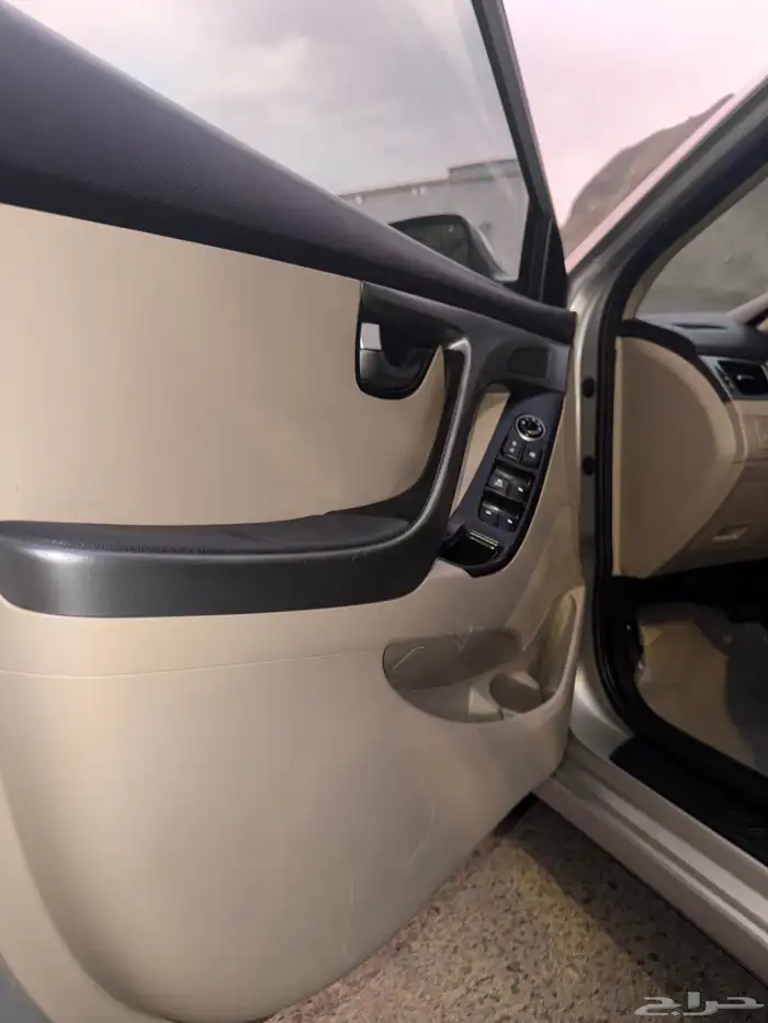 تم البيع الله يبارك للشاري 11