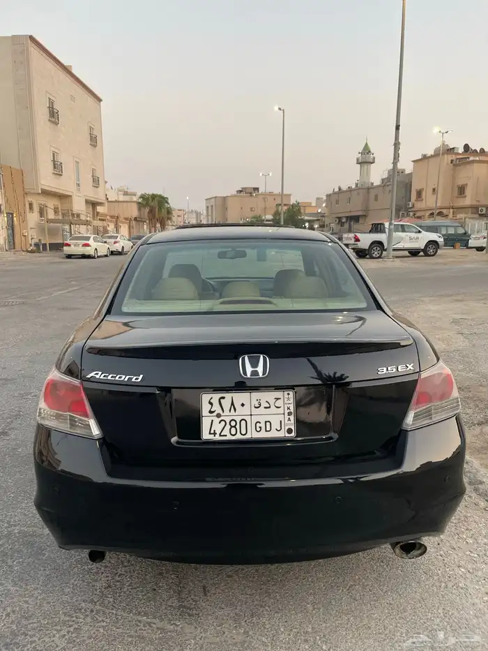 للبيع هوندا 5