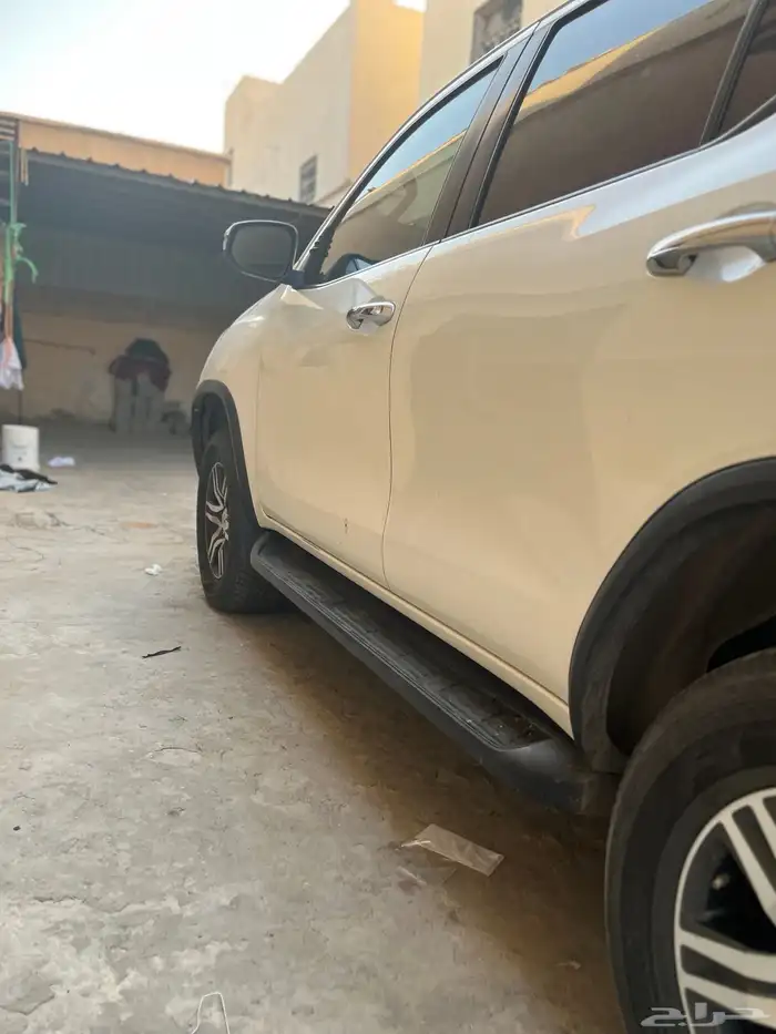 فورشنر مديل 2018 الممشى 130 الف المكينه شرط والقير شرط 2