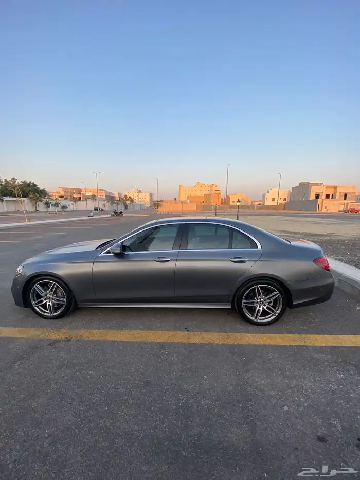 للبيع مرسيدس E200 الموديل 2020 4