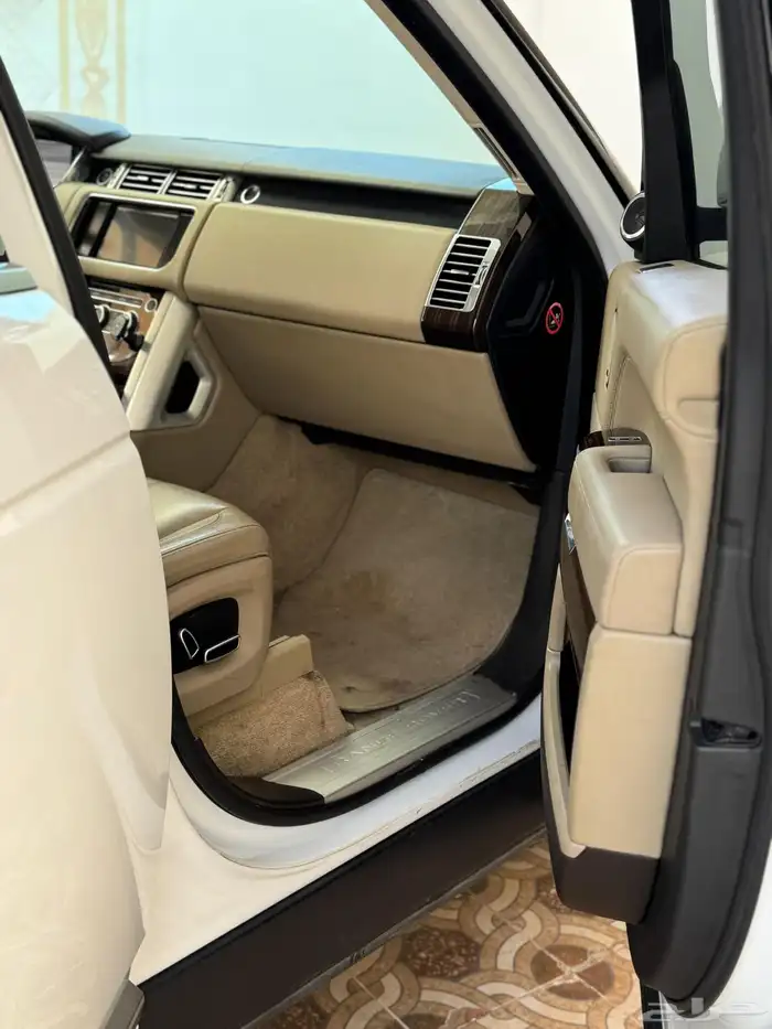 للبيع رنج 2015 فوج 10