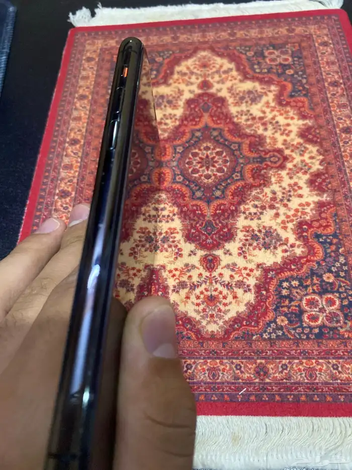 البيع أيفون 11 3