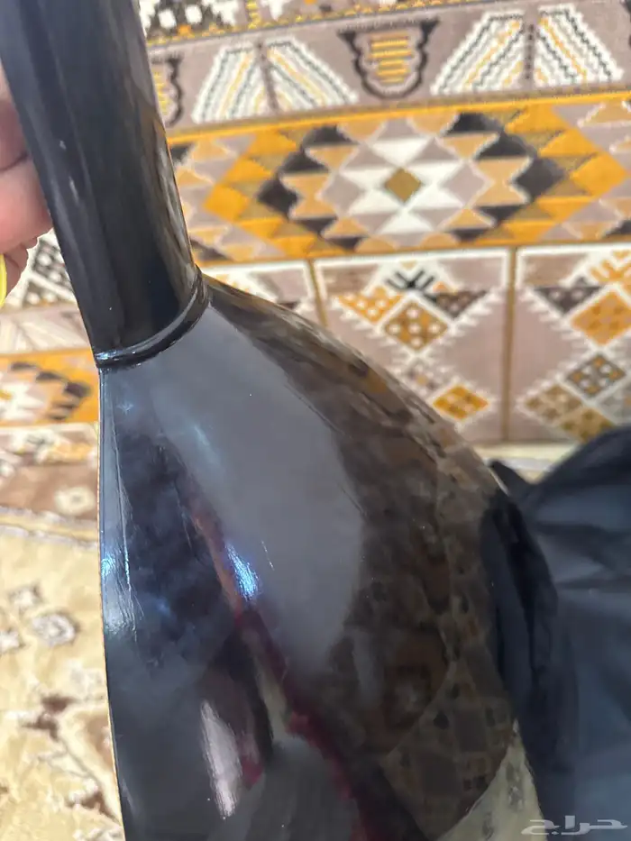 عود بحريني ابو قلبين جديد معه ثلاث ريش واوتار 4