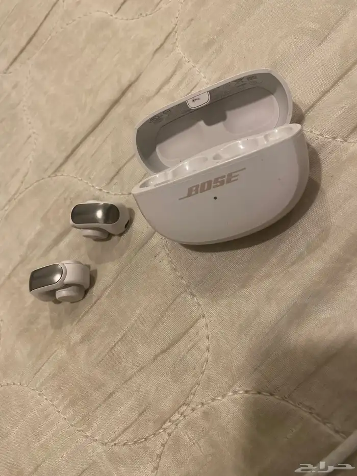 سماعات ماركة بوست مستعمله شبه جديد جميع المواصفات فيها عزل 1