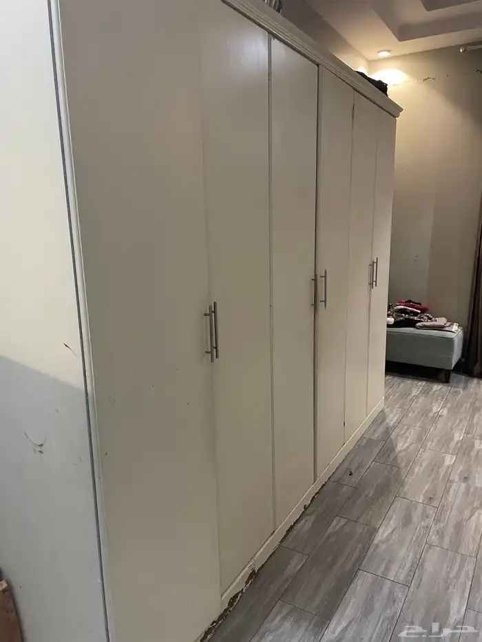 دولاب ملابس خشب سنديان 0