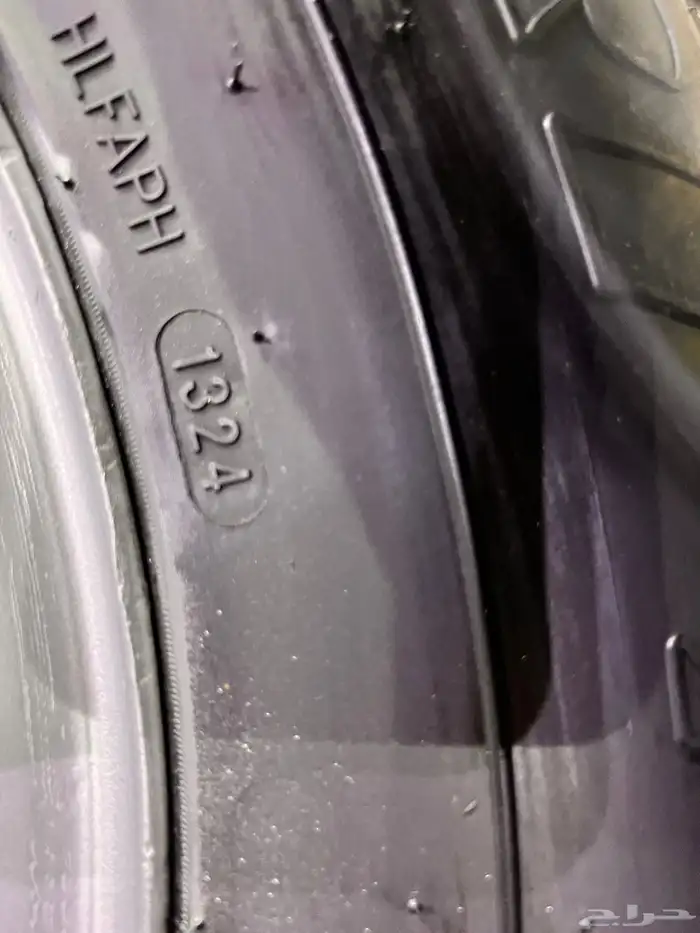 جنوط ديازل اصلي مع كفرات صيني دعست دنلوب مقاس 285 65 17 6