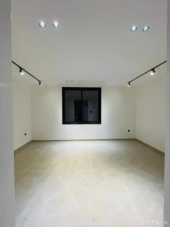 للبيع الآن شقق تمليك علوي مع سطح السعر 500 الف حي الضيافة 14