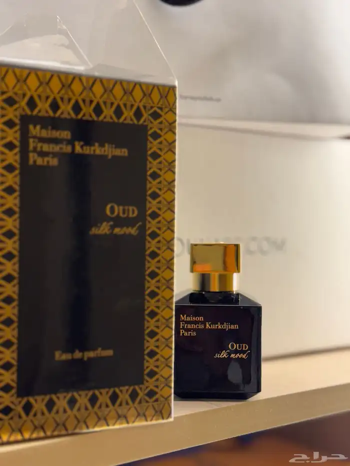عطر بكرات عود 2