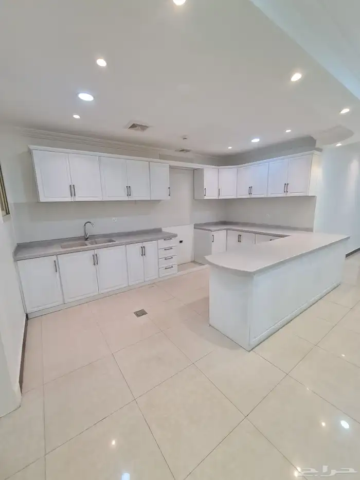 شقه للايجار الخبر 0