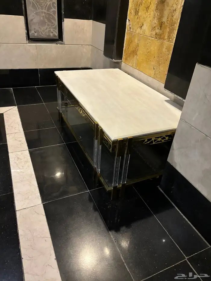 طاوله 0