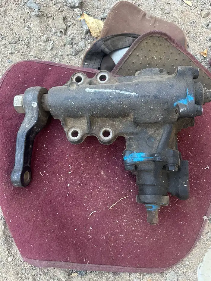 للبيع علبة دركسون تحت 0