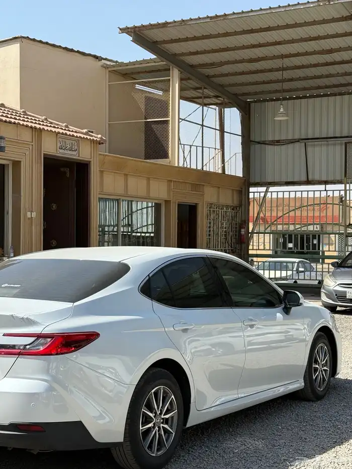 كامري 2025 Eبنزين استاندر 3