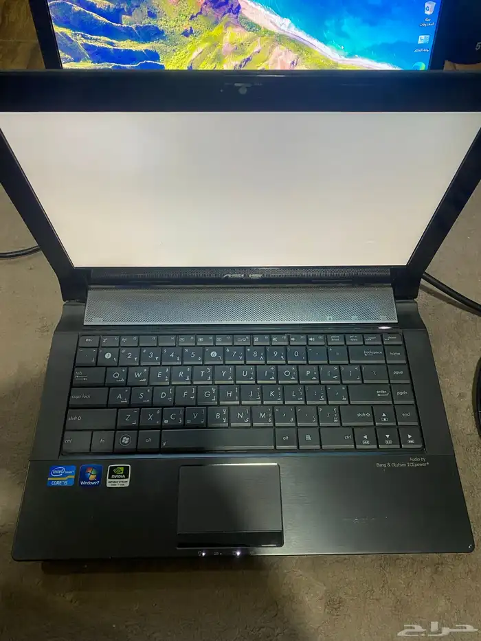 لاب توب asus للبيع اسوس 1