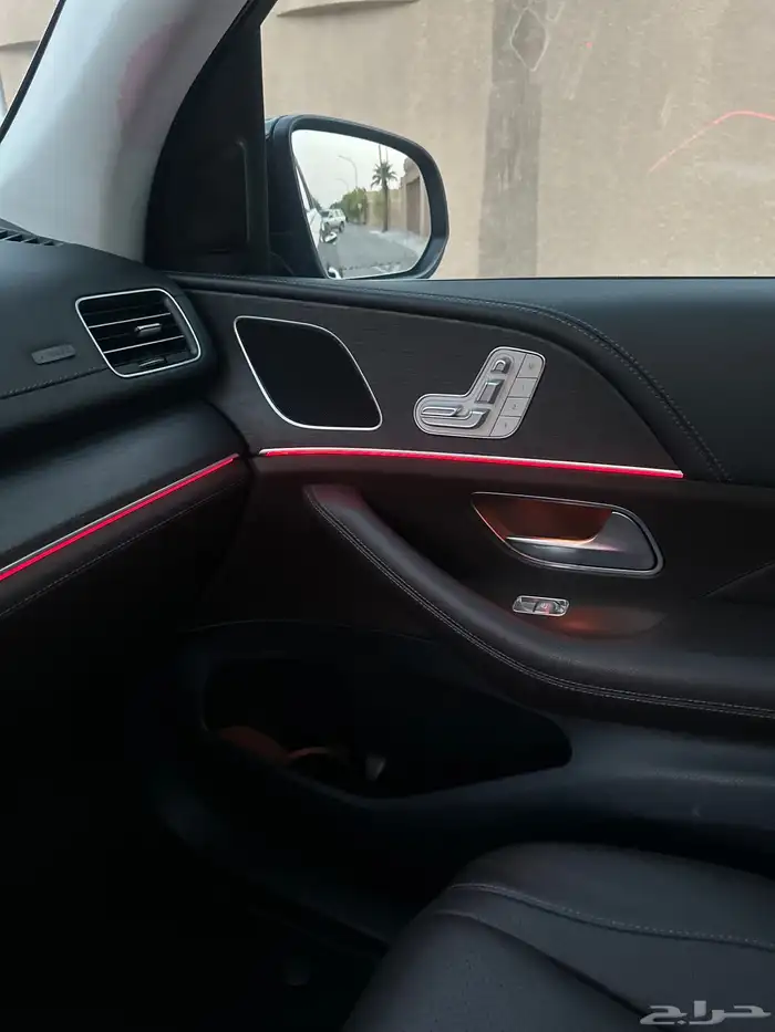 مرسيدس GLE450 موديل 2021 ماشي 81 الف بدي وكاله 26
