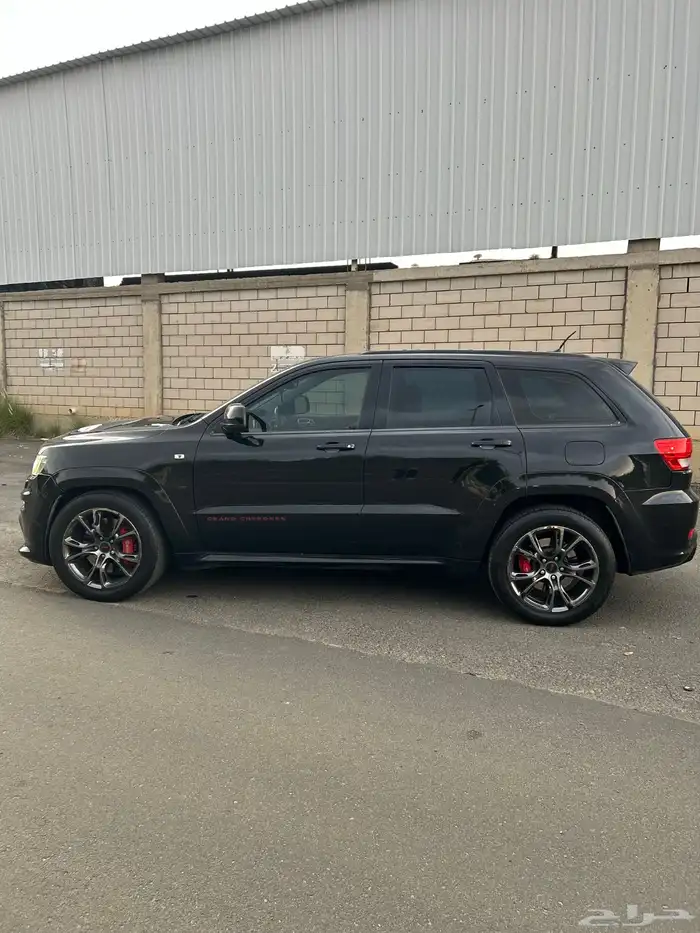 جراند شيروكي SRT 2013 6.4 3