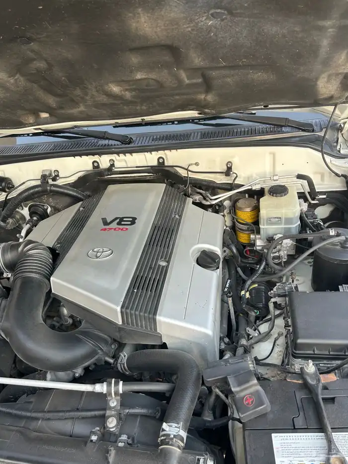 VXR 2006 لاندكروزر بريمي 47