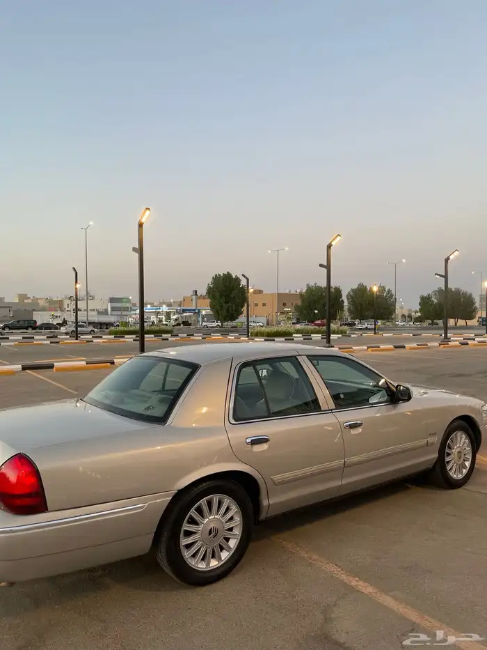 فورد ماركيز ليمتيد 11