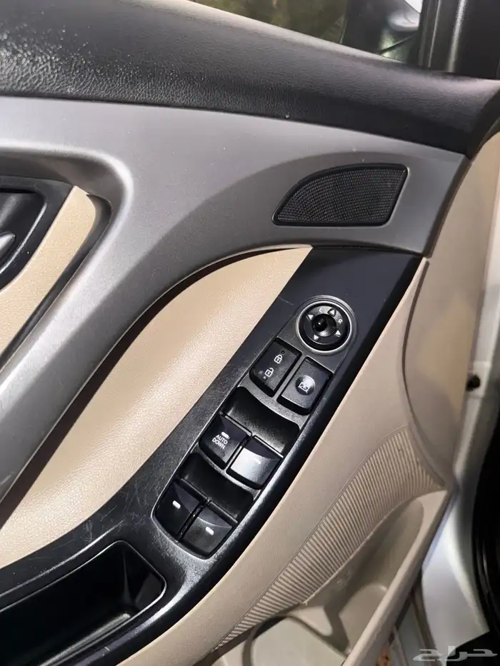 تم البيع الله يبارك للشاري 12