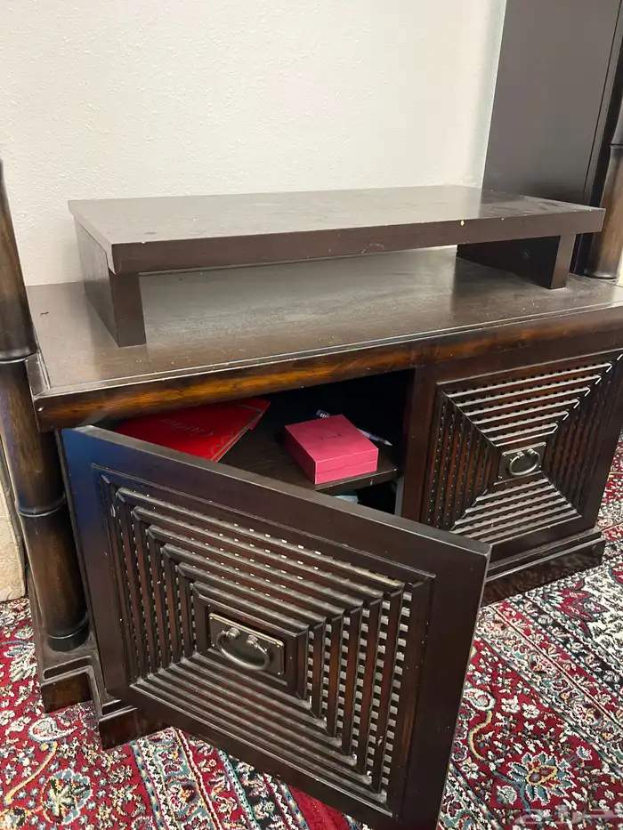 مكتبة تلفزيون   جودتها ممتازه جدا خشب اصلي 2