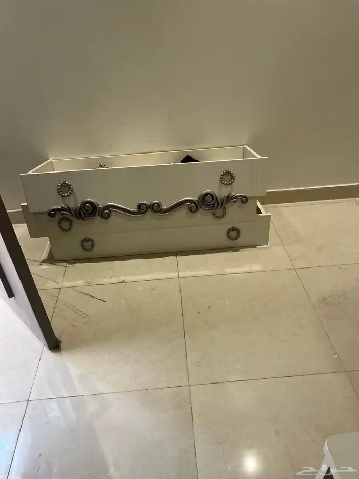 اثاث كوميدينا للبيع 1