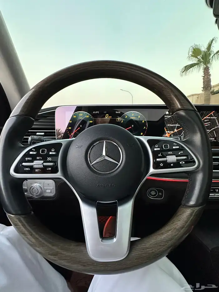 مرسيدس GLE450 موديل 2021 ماشي 81 الف بدي وكاله 24