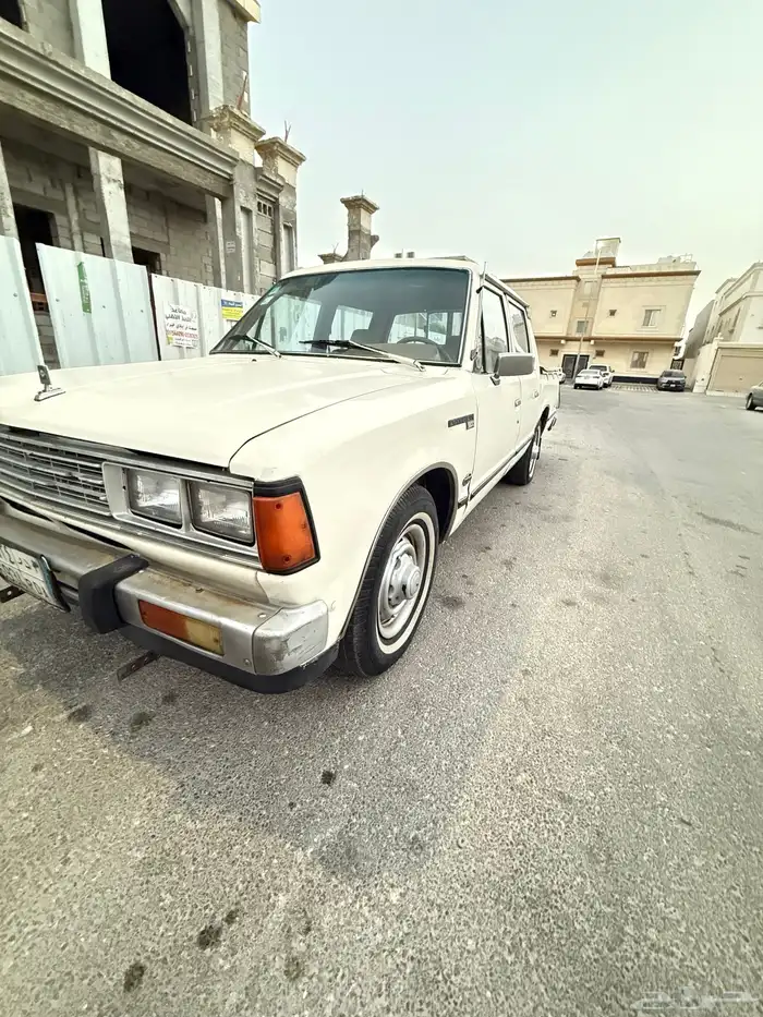 ددسن نيسان 82 10