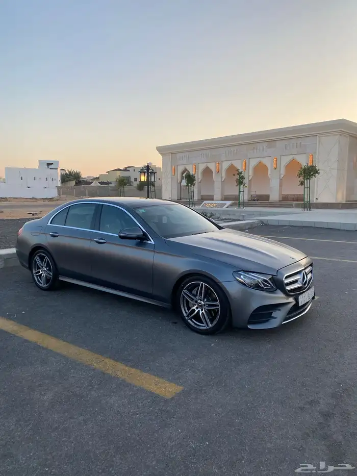 للبيع مرسيدس E200 الموديل 2020 1