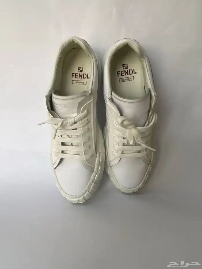 حذاء سنكرز فندي مقاس 44 Fendi Sneakers size 44 7