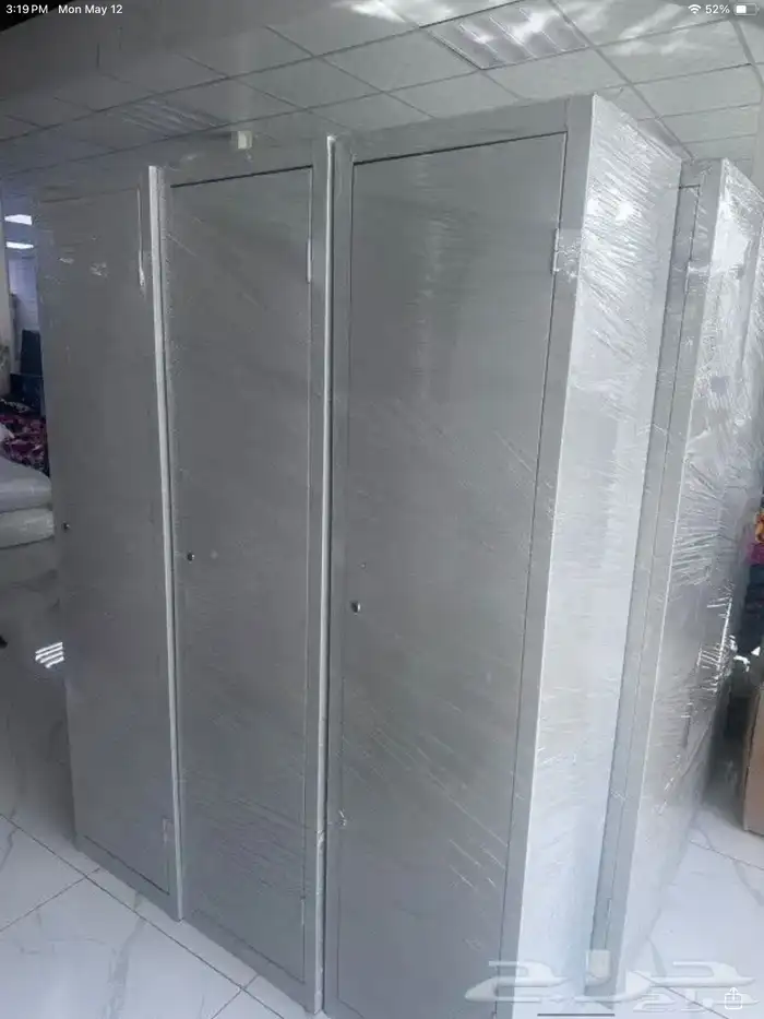دولاب ملابس بابين و باب واحد حديد 2