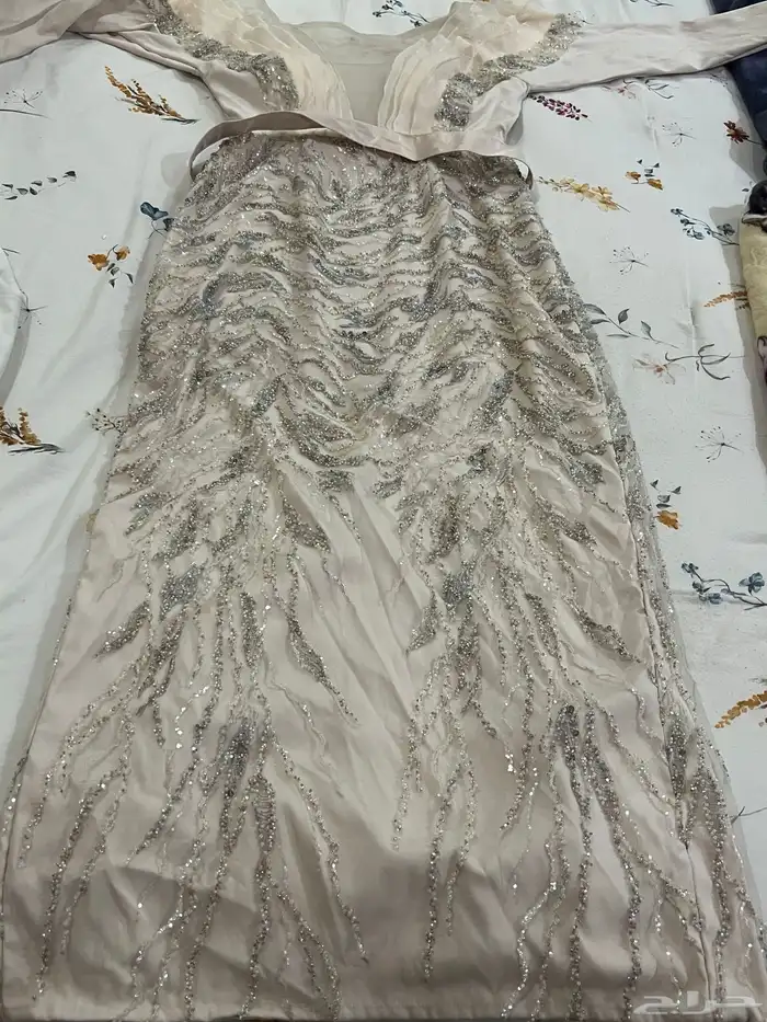 اثاث وفساتين للتفاصيل التواصل 2