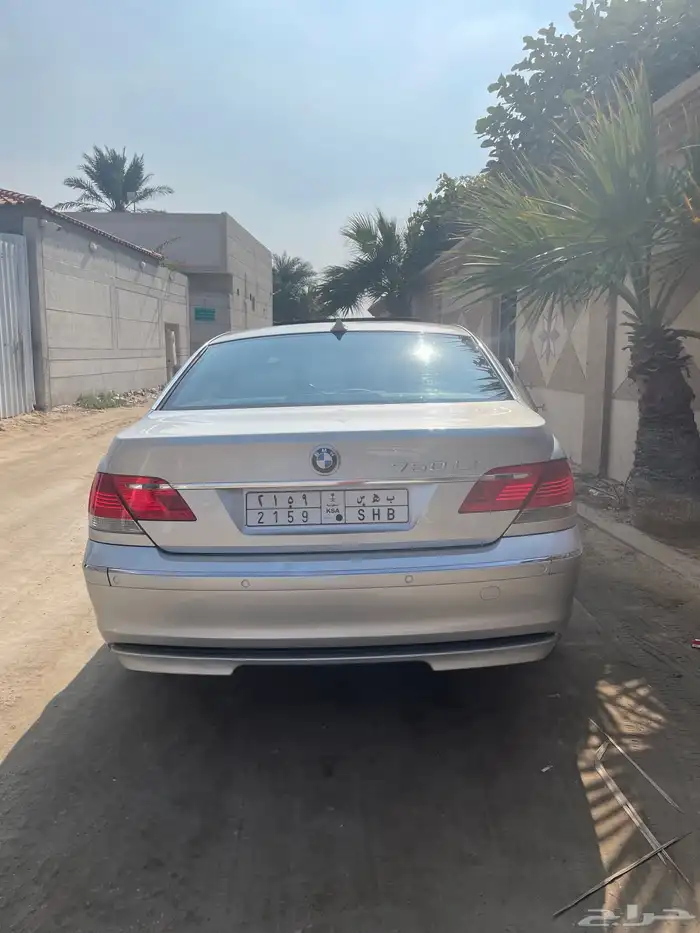 للبيع بي ام مدير 2007 حجم المكينة 750 7