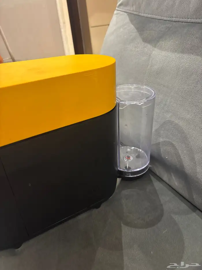 الة قهوة نسبريسو مستعملة استخدام شهرين فقط 2