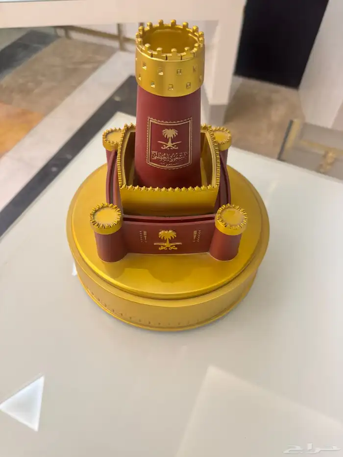 تصنيع مجسمات كرستال او اكريليك او معدن حسب الطلب 4