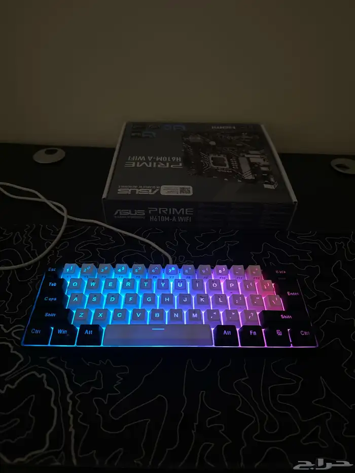 كيبورد قيمنق ب عده انوار للازرار   الكيبورد استجابته كويسه 0