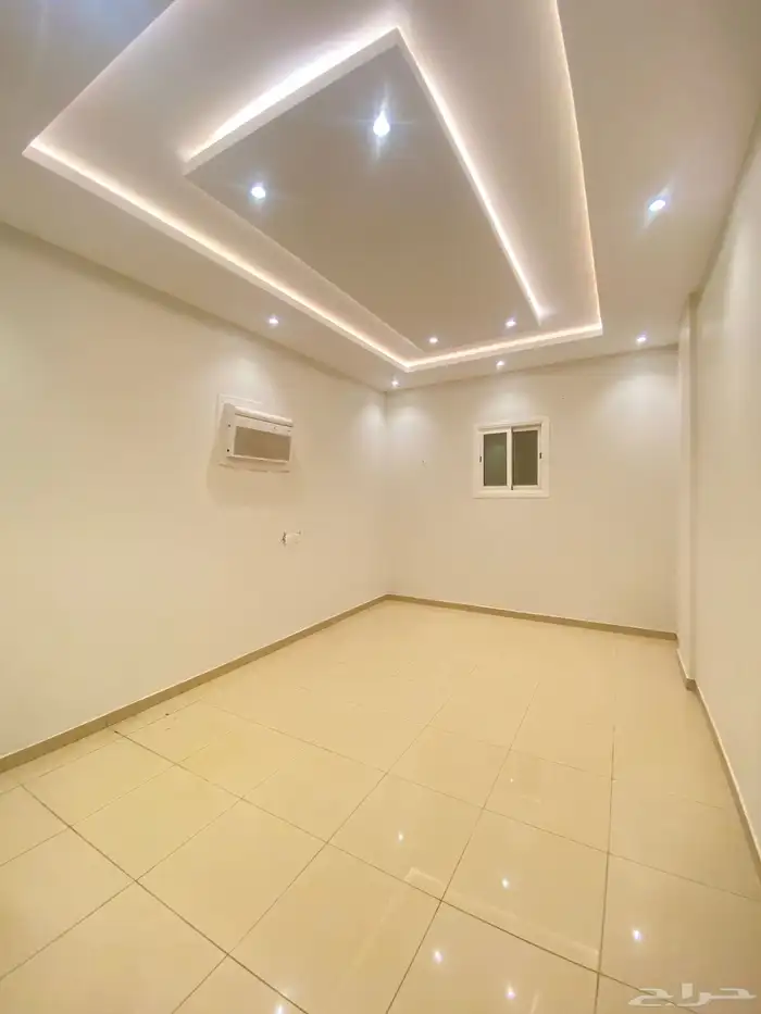 شقه عوايل للايجار حي الازدهار 4