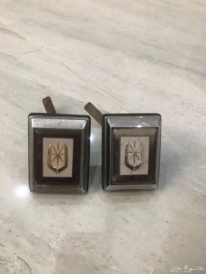 للبيع قطع كرسيدا 1