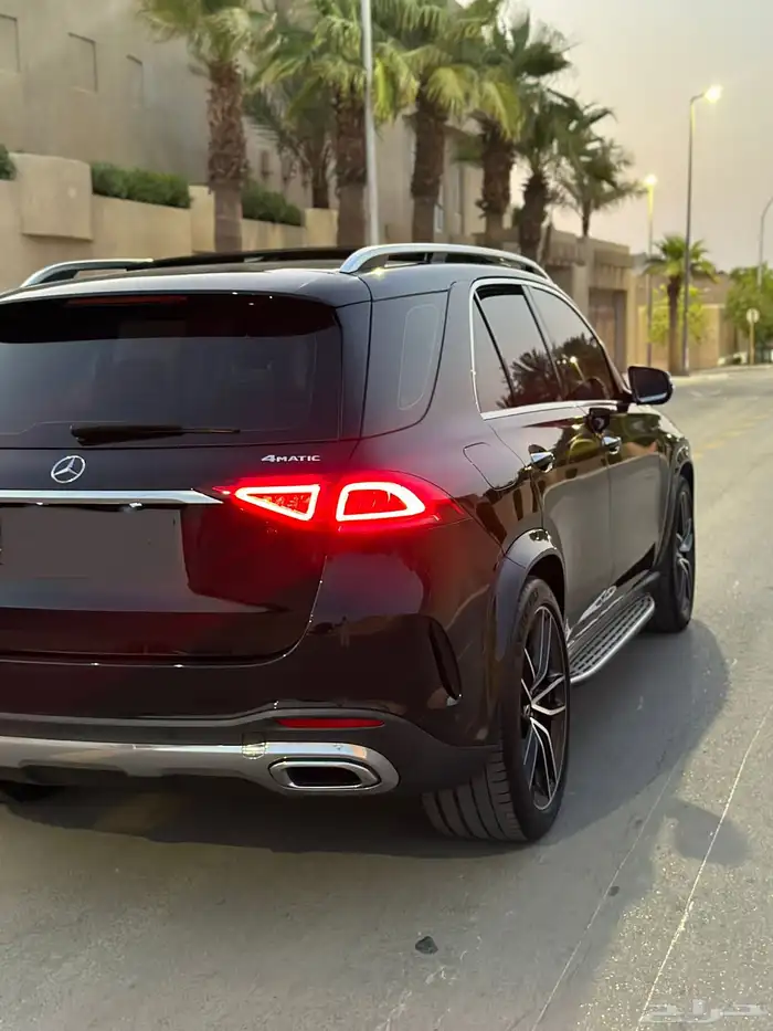 مرسيدس GLE450 موديل 2021 ماشي 81 الف بدي وكاله 46