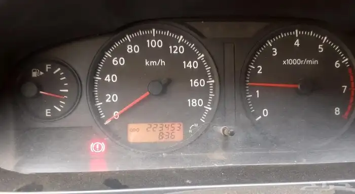 نيسان باص اروفان 6