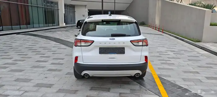 فورد إسكيب خليجي موديل 2021 موجودة بدبي 13