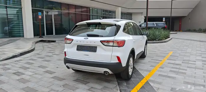 فورد إسكيب خليجي موديل 2021 موجودة بدبي 12