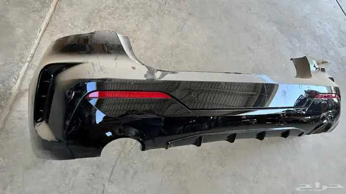 صدام خلفي بي ام دبليو الفئه الرابعة 2024 كوبيه 4