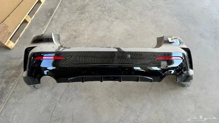 صدام خلفي بي ام دبليو الفئه الرابعة 2024 كوبيه 6