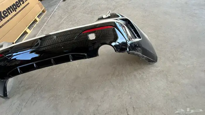 صدام خلفي بي ام دبليو الفئه الرابعة 2024 كوبيه 1