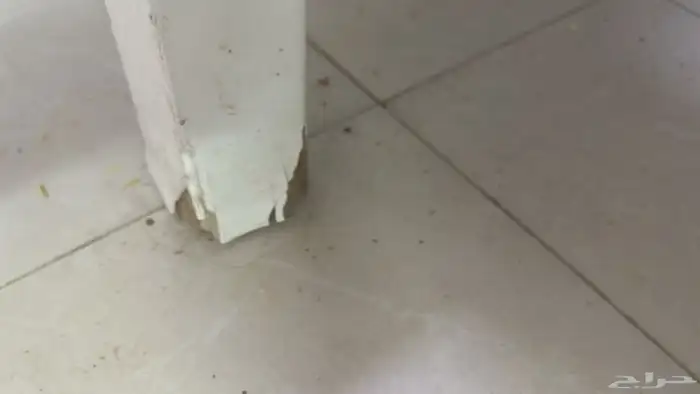 طاولة طعام ايكيا للبيع المستعجل 1